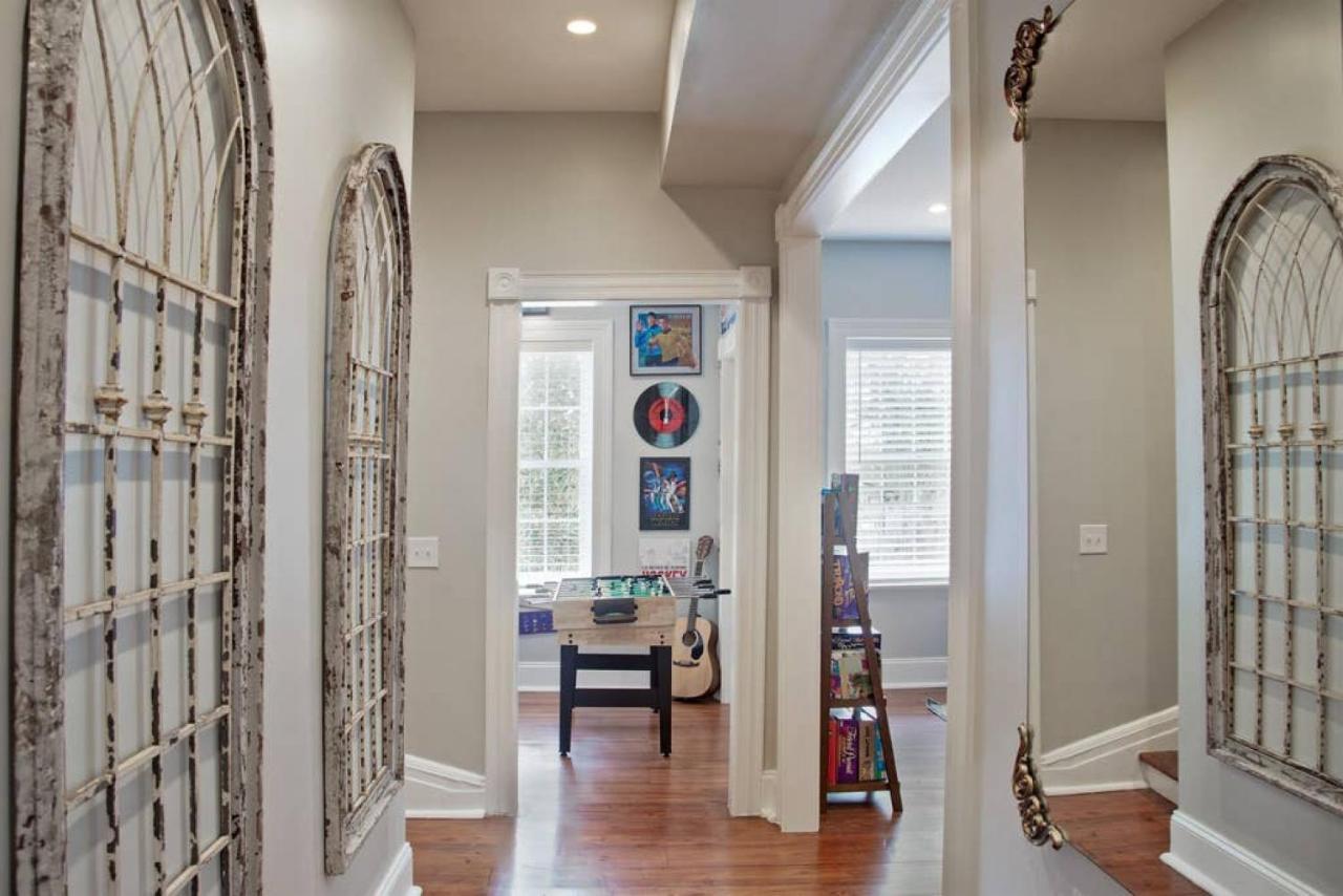 Newly Renovated 4 Bed 3 Bath And 2 Parking Spots Savannah Exterior foto