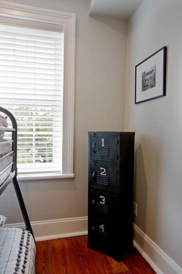 Newly Renovated 4 Bed 3 Bath And 2 Parking Spots Savannah Exterior foto